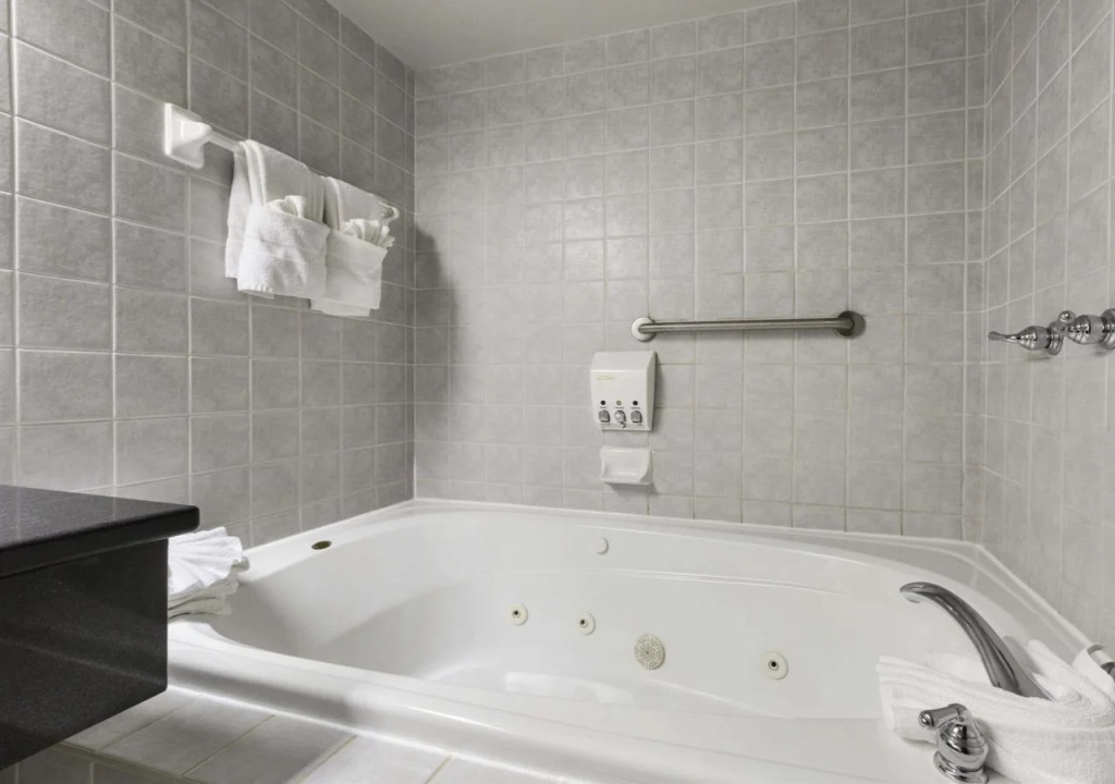 Days Inn Ottawa West