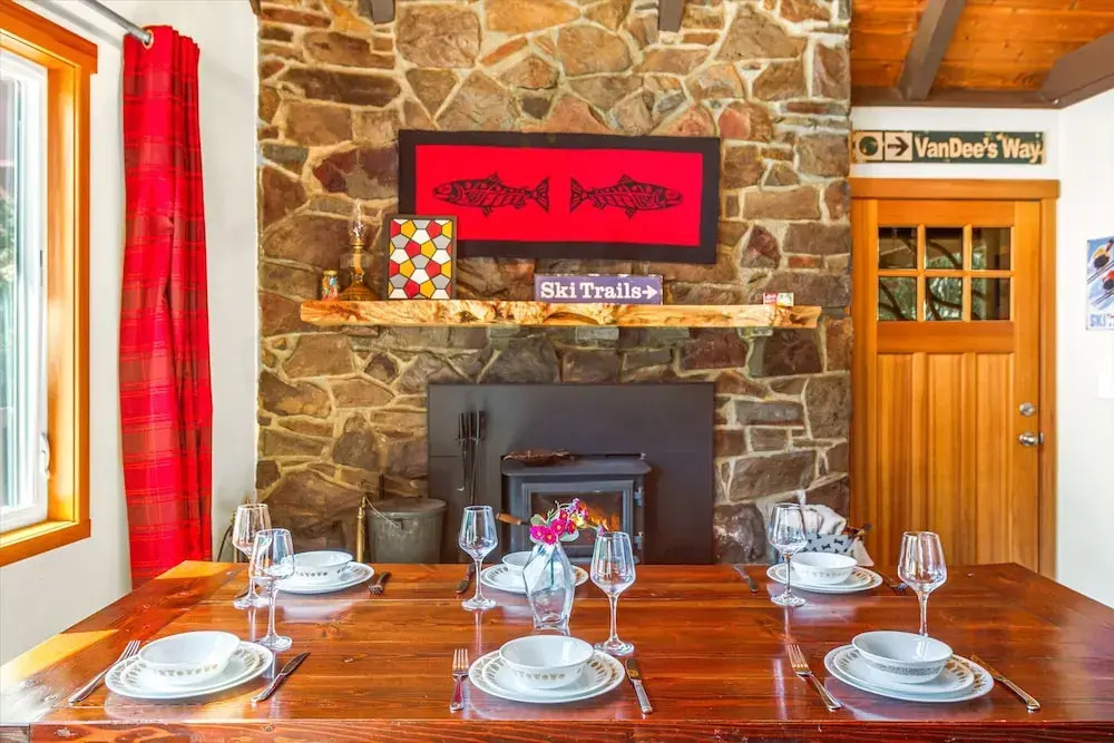Cottonwood Chalet in Packwood