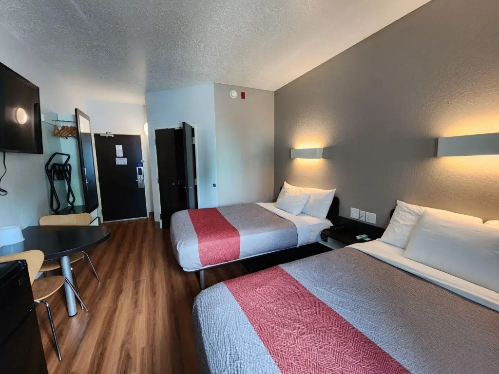 Motel 6-Biloxi, MS - Beach