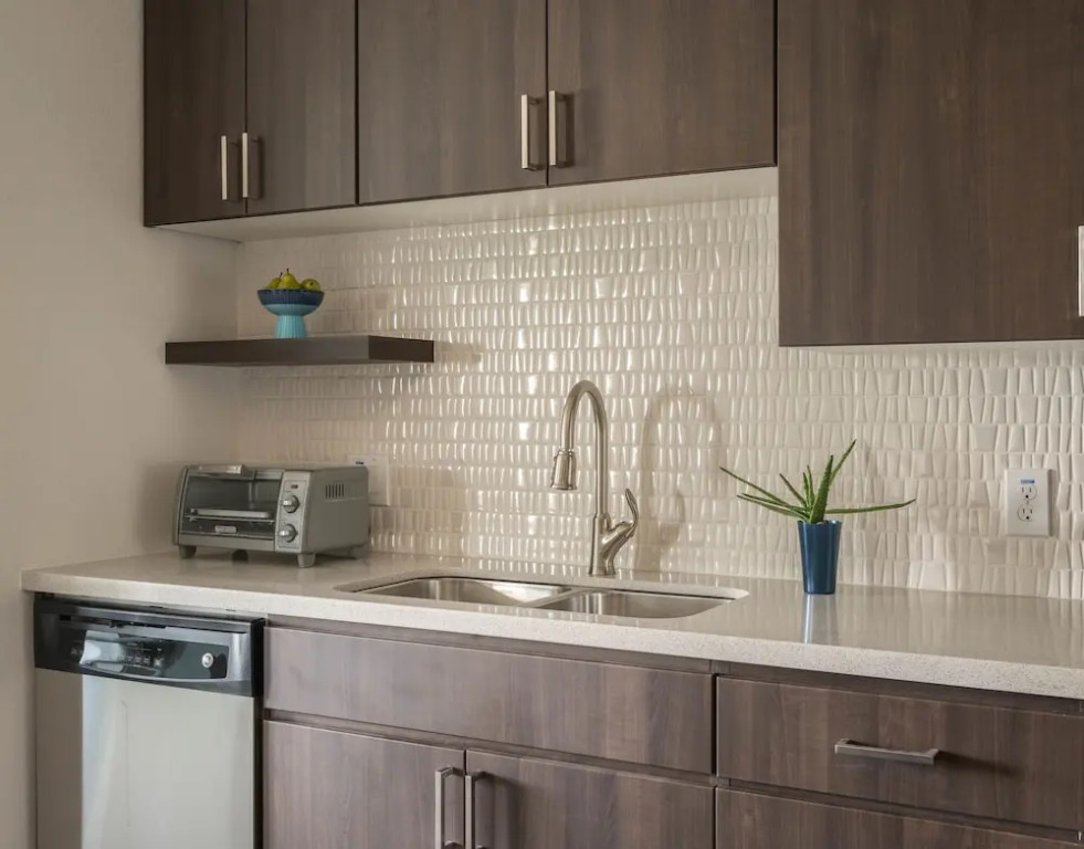 Luxe Tempe Apartments by WanderJaunt