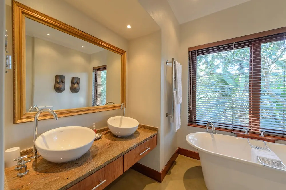 San Lameer Villa Rentals 5910