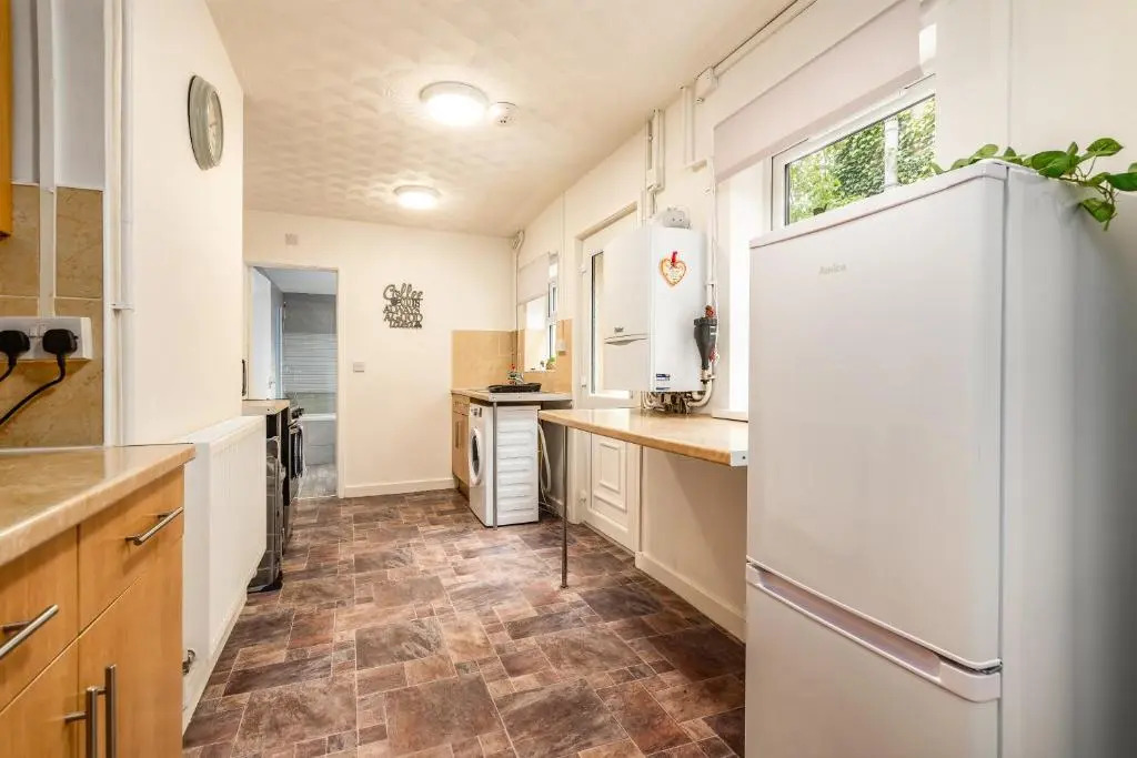 CONTRACTORS & Families - Central Location - Garden & Free Parking by ComfyWorkers
