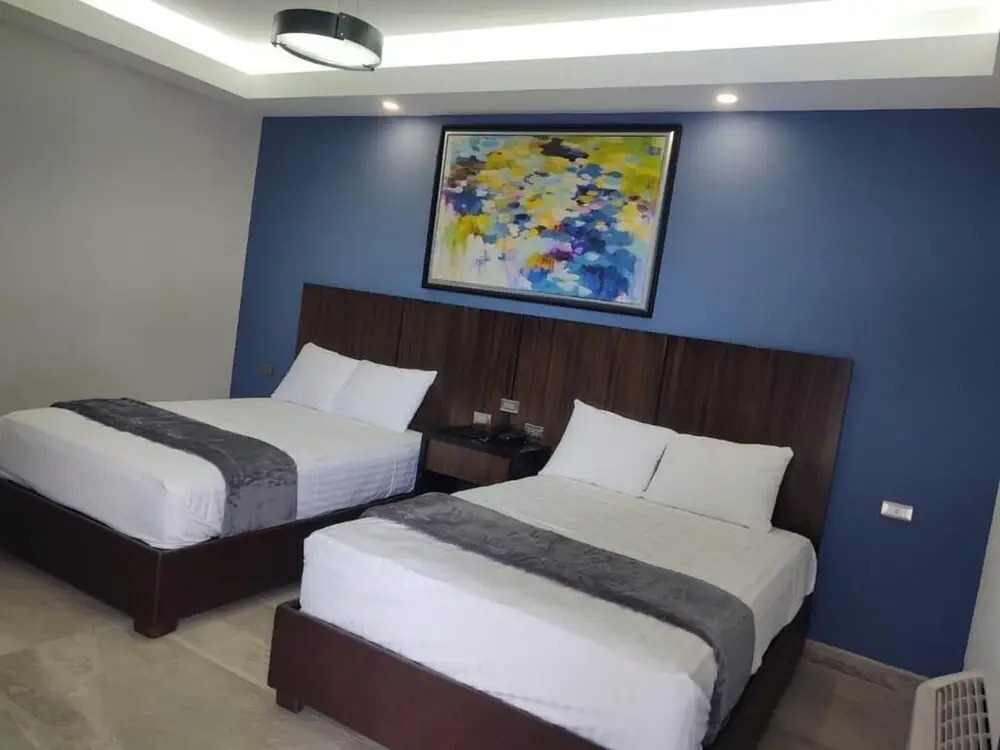 SAND MAR HOTEL