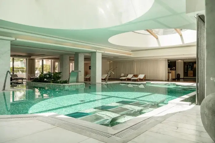 Avra Imperial Hotel - The Residence Collection