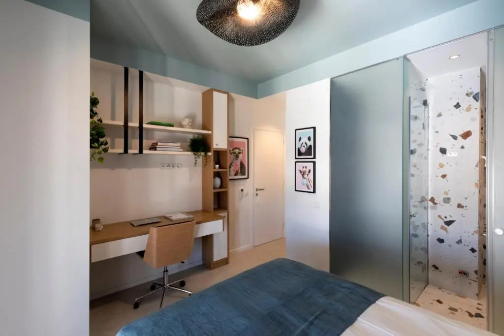 Modern 4BD APT Near Piraeus Port-ATH-15 min walk-Pirasmus Residencies