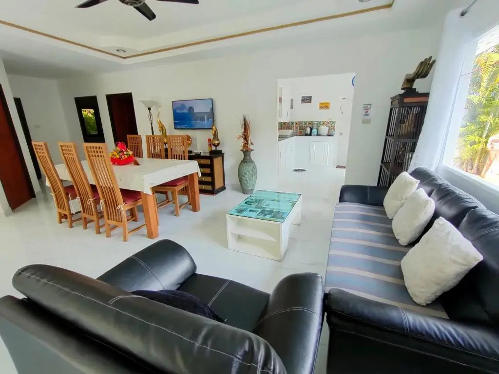 GARDEN VILLA - PATTAYA HOLIDAY HOUSE WALKING STREET 4 bedrooms