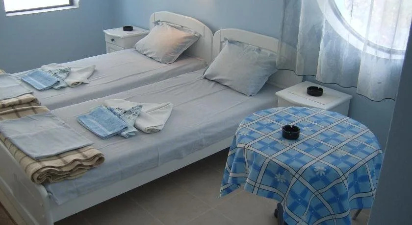 Andi Hotel
