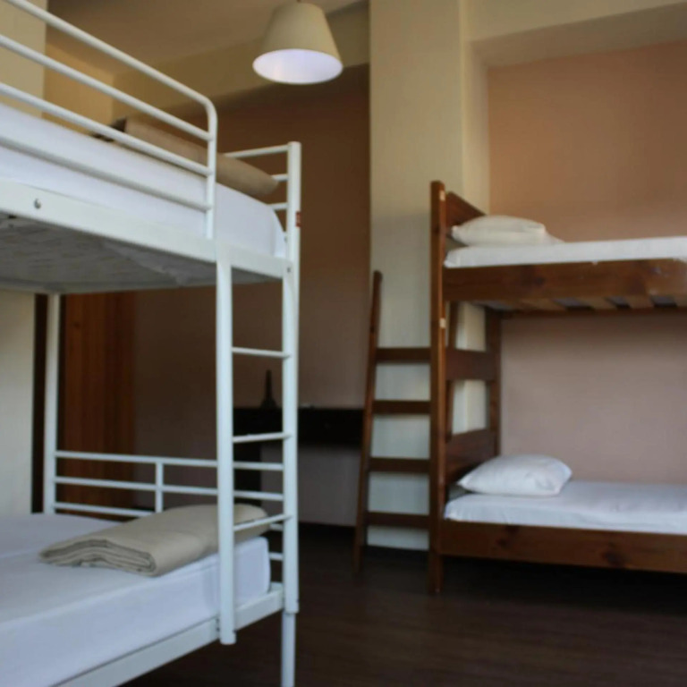 Pella Inn Hostel