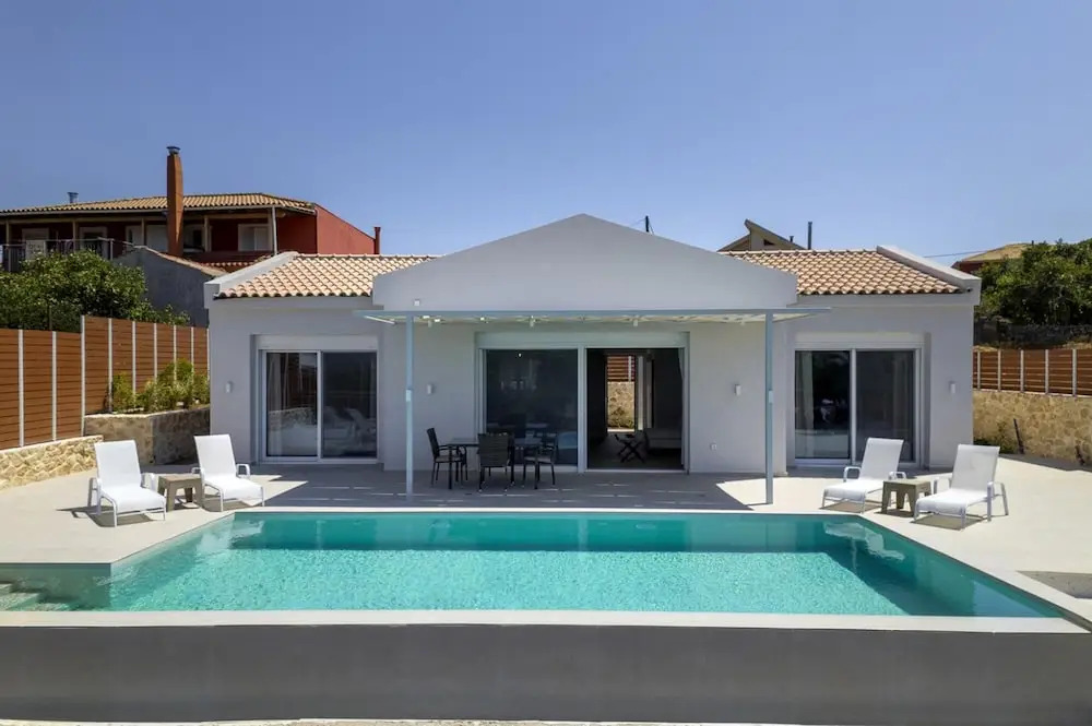 Casa di Pietra With 2 Bedrooms and 3 Bathrooms