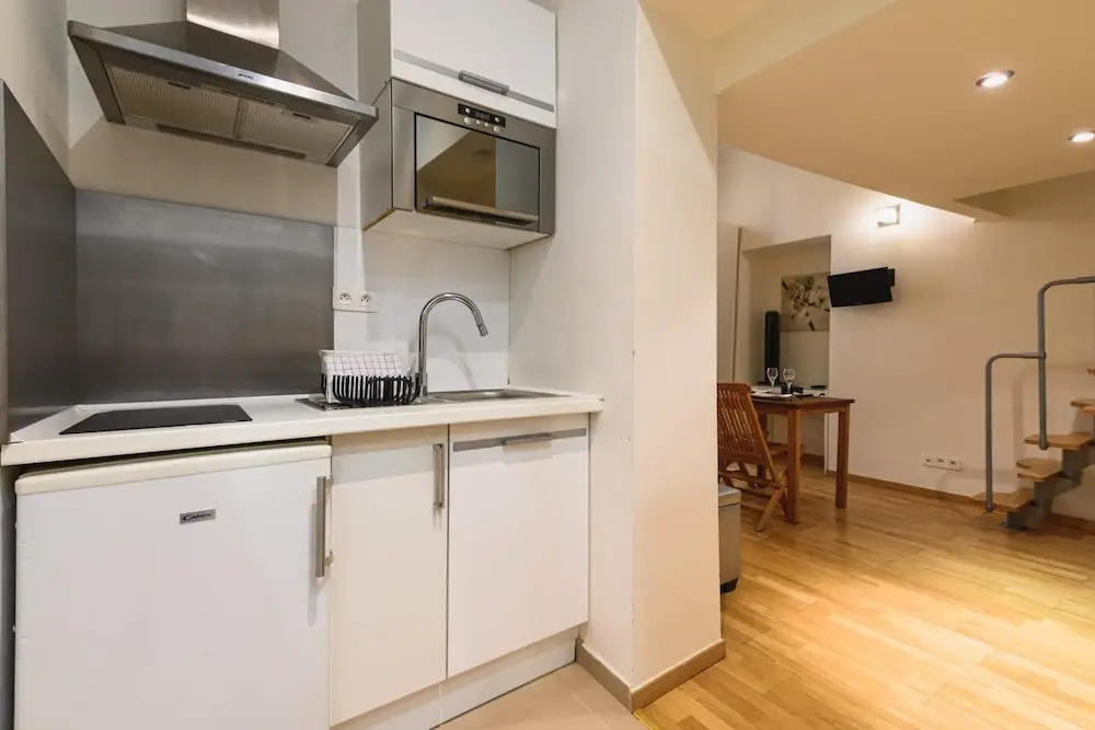 1 room apartment - Design and modern near the sea