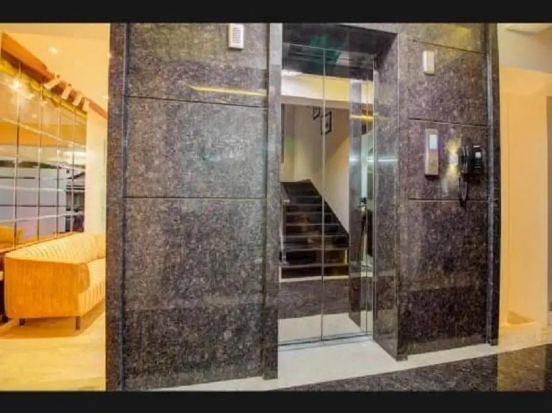 Hotel Pacific Residency