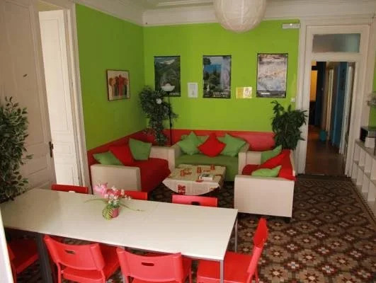 Backpackers House Bcn