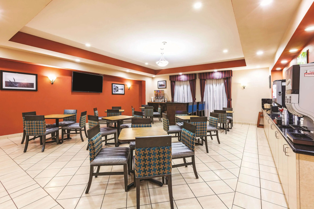 La Quinta by Wyndham Granbury