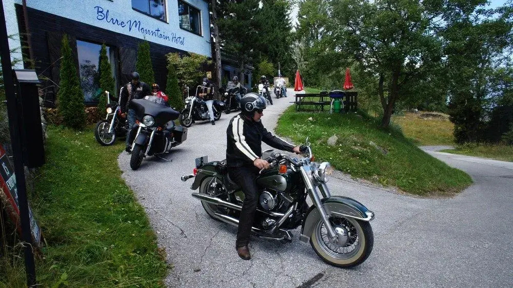 Blue Mountain Hotel