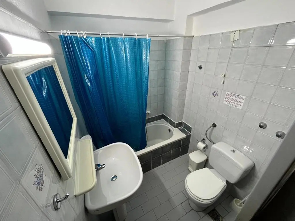 Acropolis Apartments