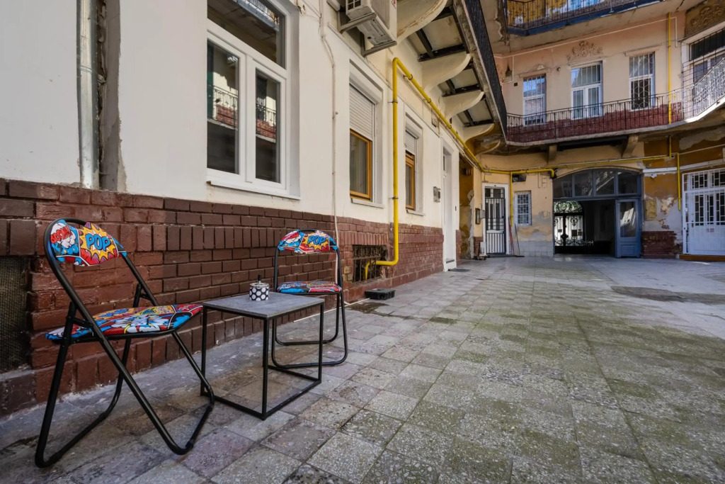 W18 - Boutique Apartments, Best Location by BQA