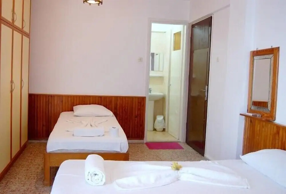 Cavdar Hotel