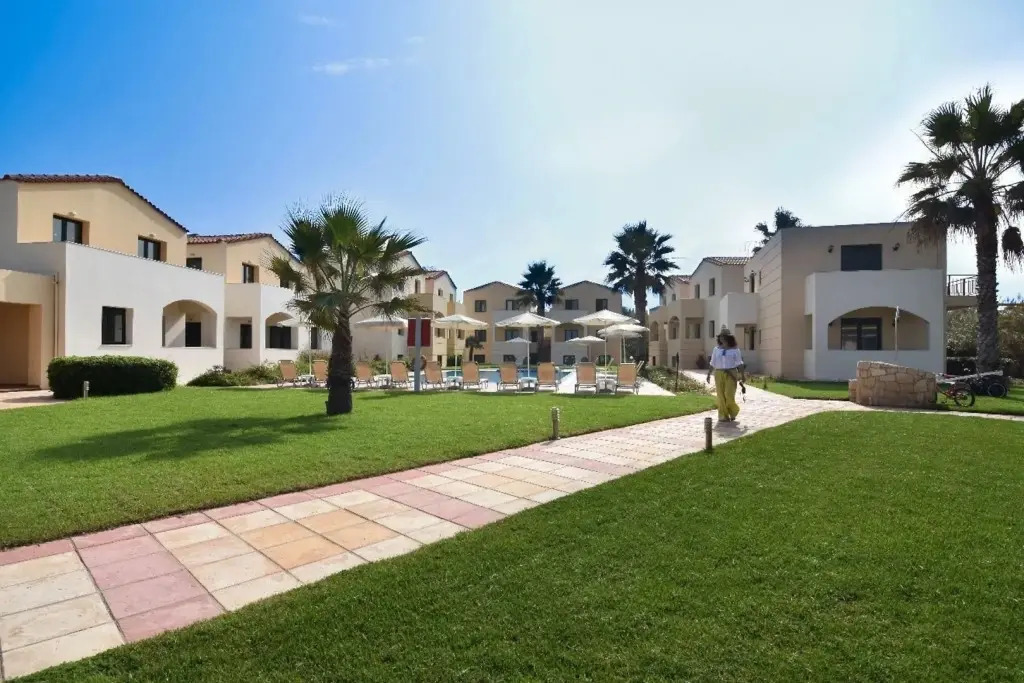 Ilios Apartments Beach Resort