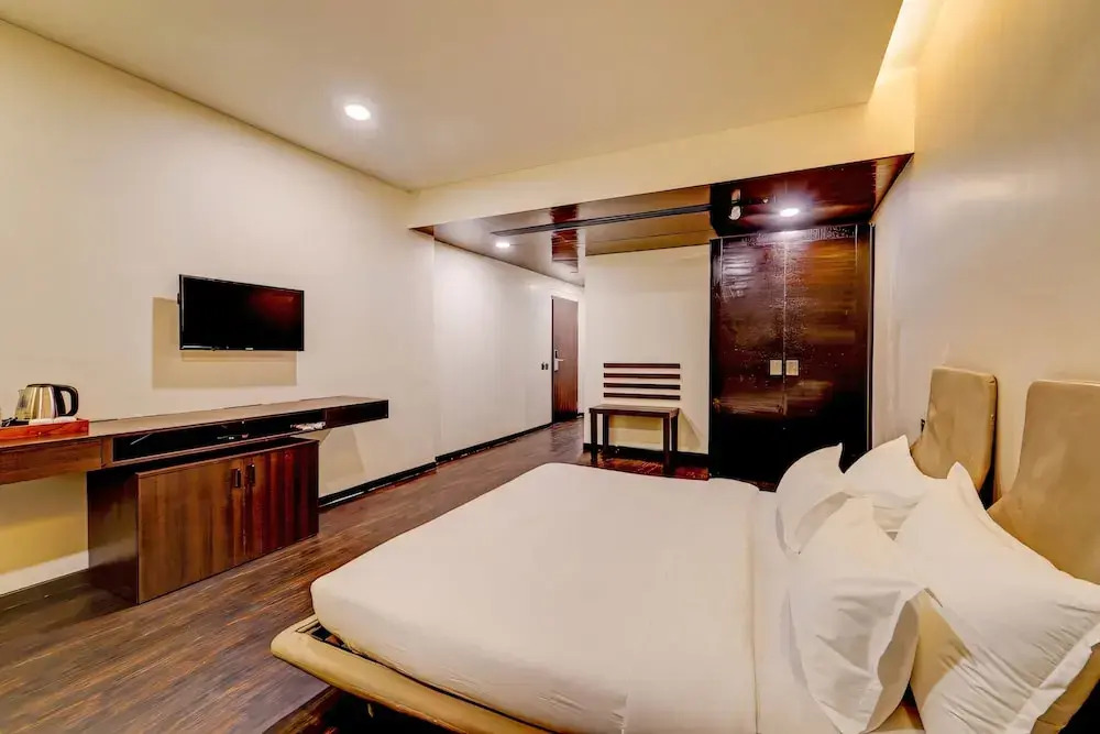 RG Suites Slate