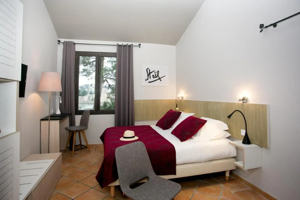 Le Relais Des Trois Mas