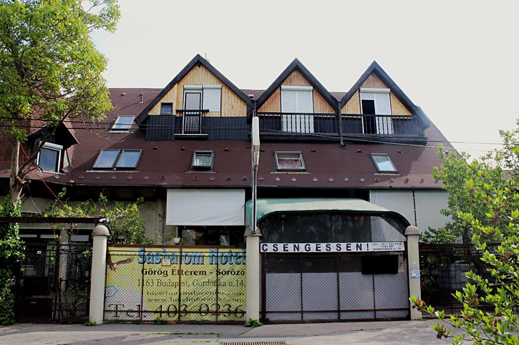 Sashalom Hotel