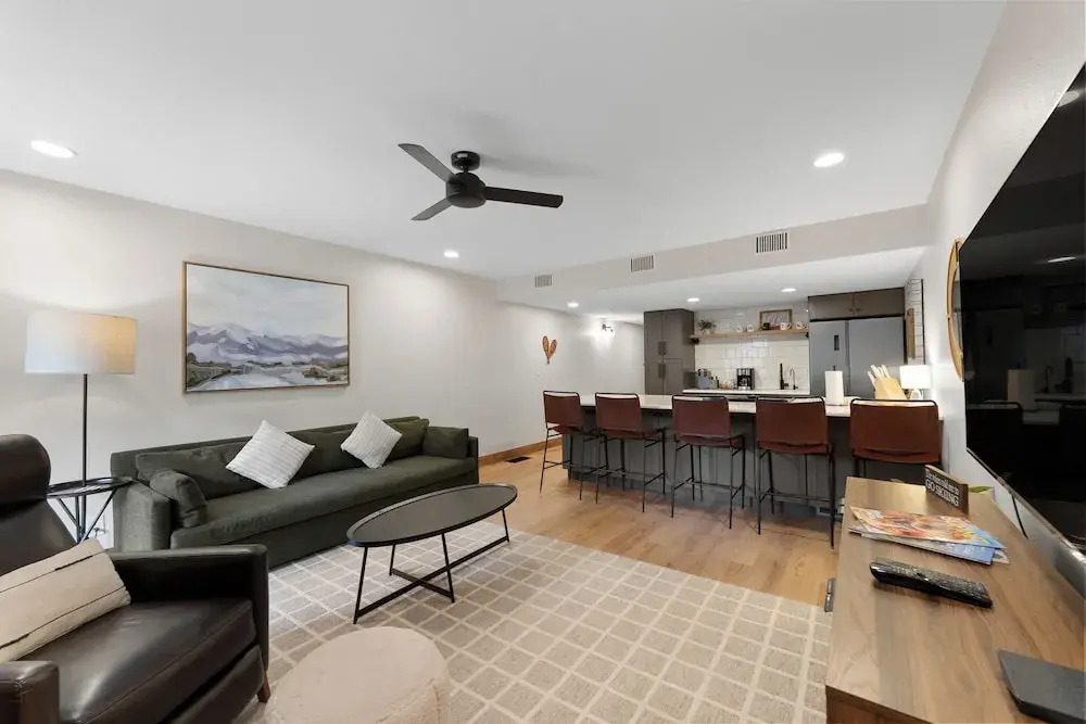 Mountain Side Condominiums 152, Building H