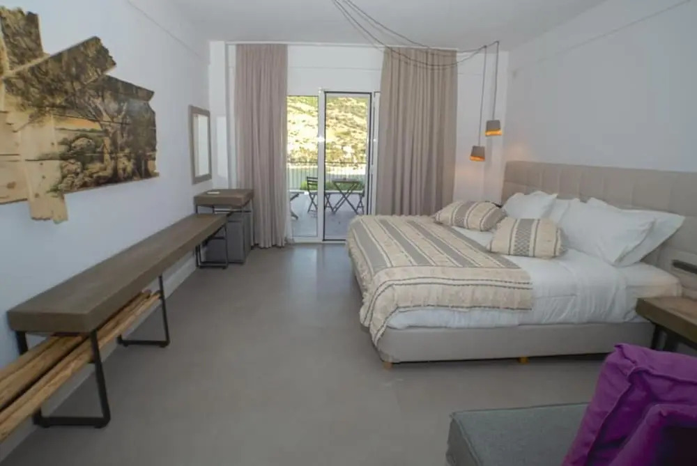 Evia Silence