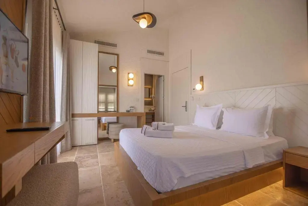 June Alaçatı Adult Only