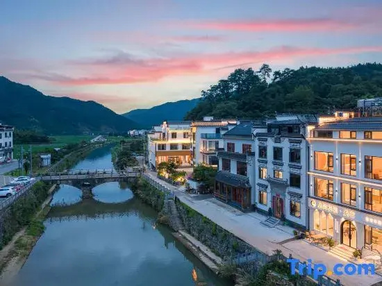 Star River Secret Villa, Huangling Wuyuan