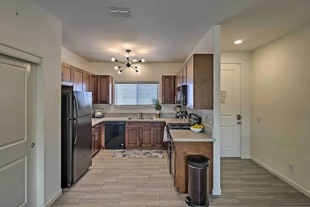 Lake Havasu City Home w/ Fire Pit ~ 2 Mi to Lake!
