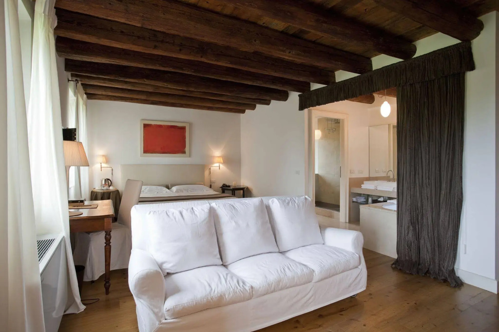Relais Corte Guastalla Apartments
