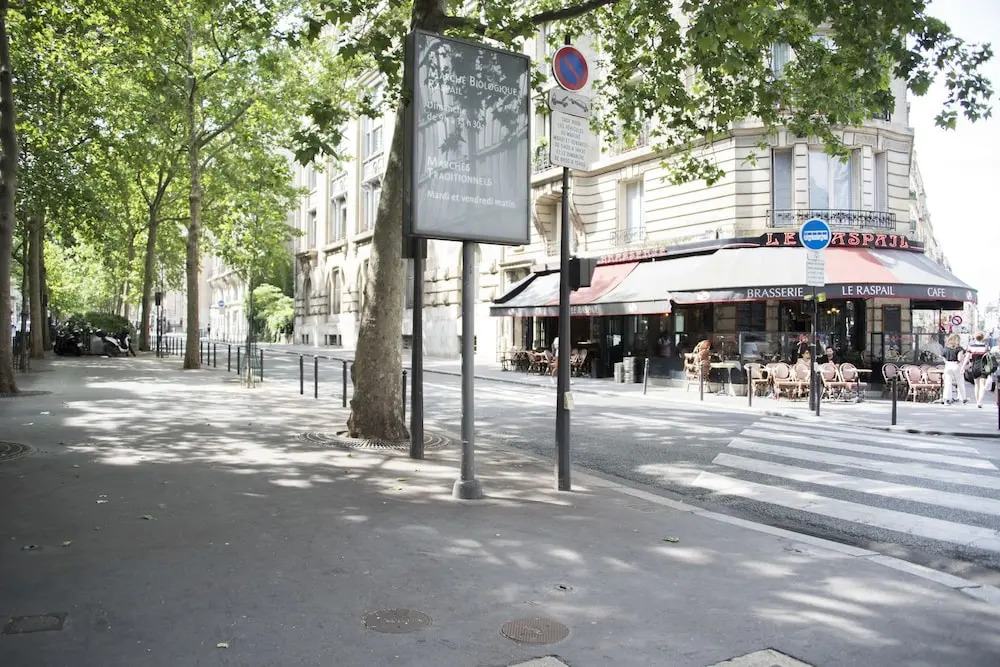 French-style Allure in Saint-Germain des Pres
