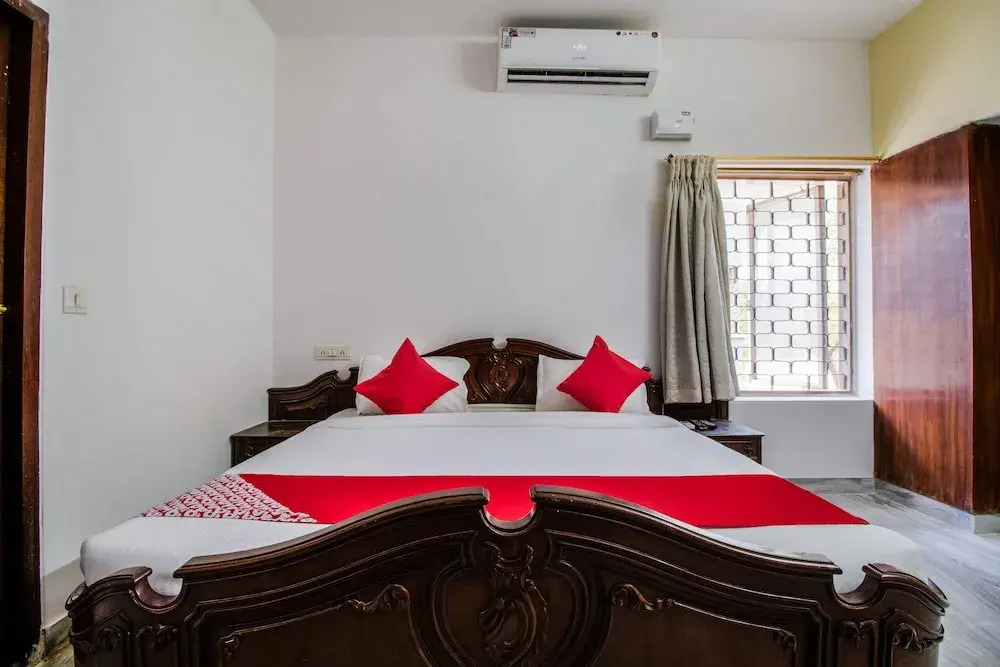 Space Ville by OYO Rooms
