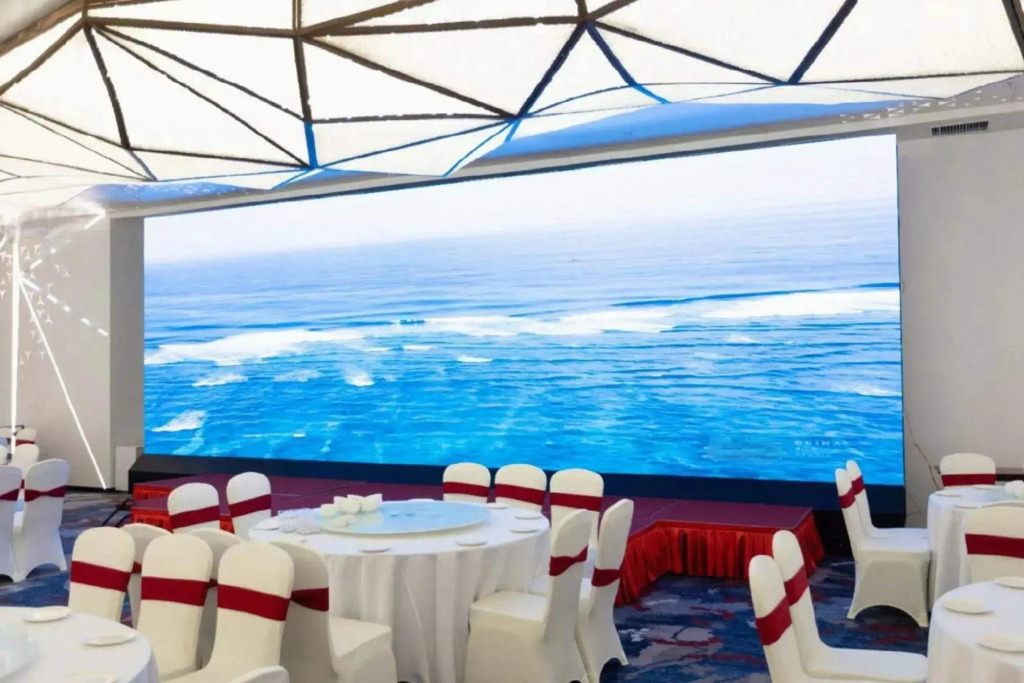 Huada Hotel