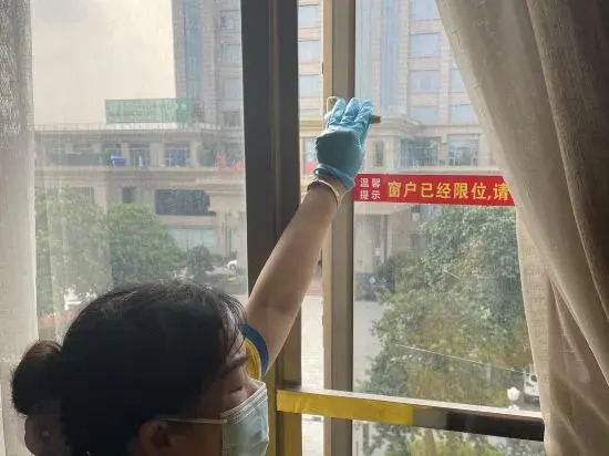 7 Days Hotel (Dongguan Qishi Center)