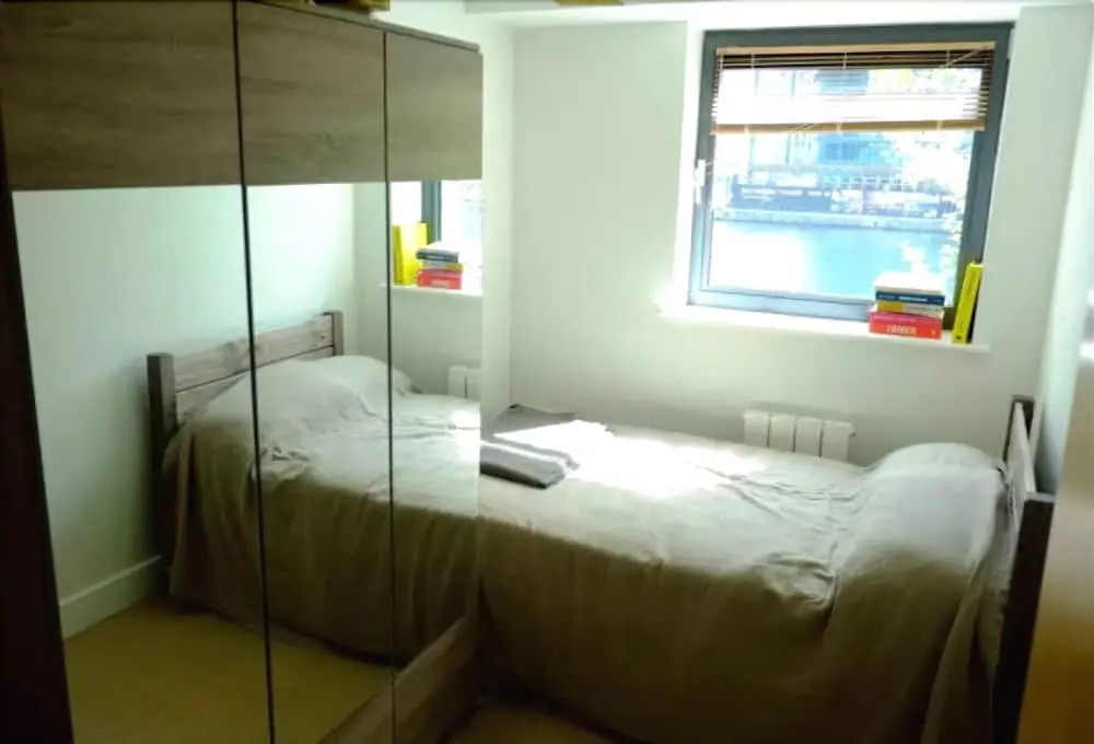 Peaceful & Modern 2BR Flat with Water Views