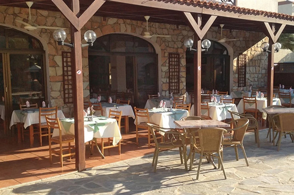 Mimosa Beach Hotel
