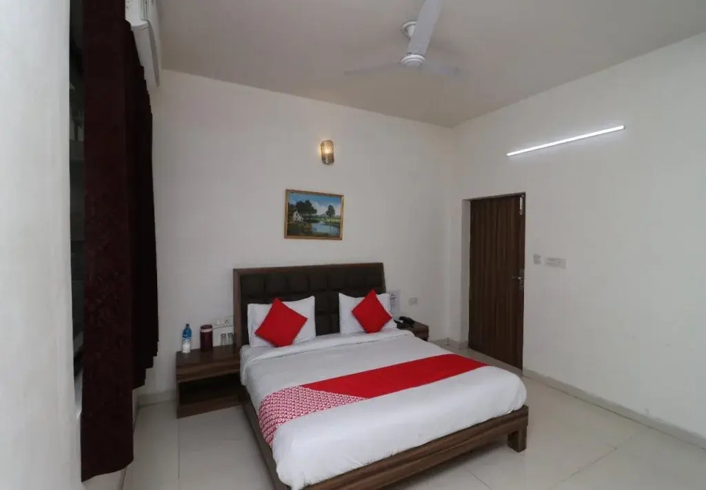 Great India Hotel BY OYO Rooms