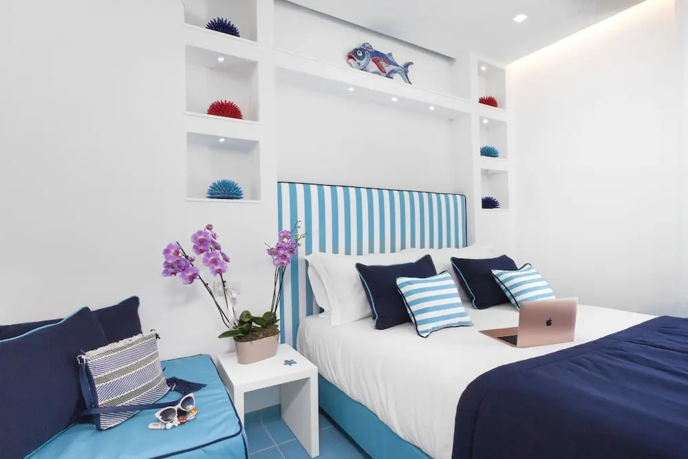 YourHome - Sersale Suites