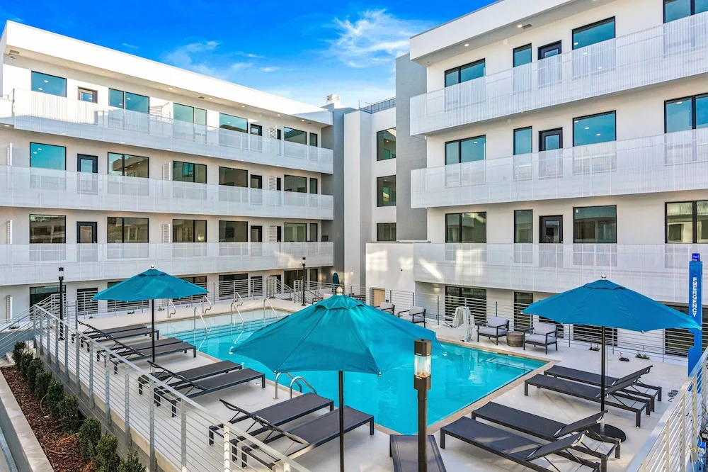 Lllume Posh Gulch View Penthouse Nash.pad 2 Bedroom Condo