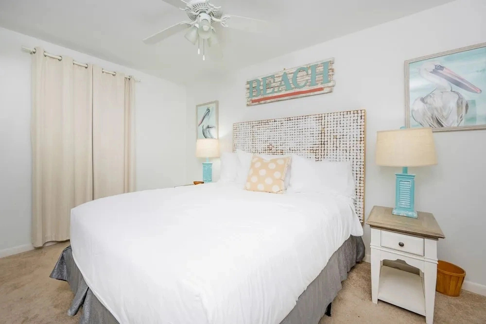 Phoenix V 708 3 Bedroom Condo