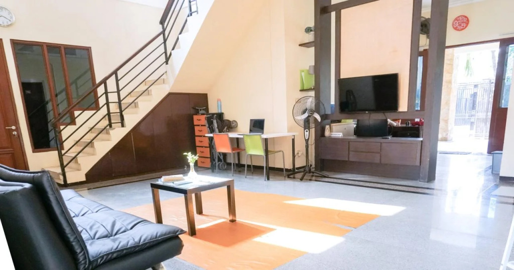 Green Surabaya Homey
