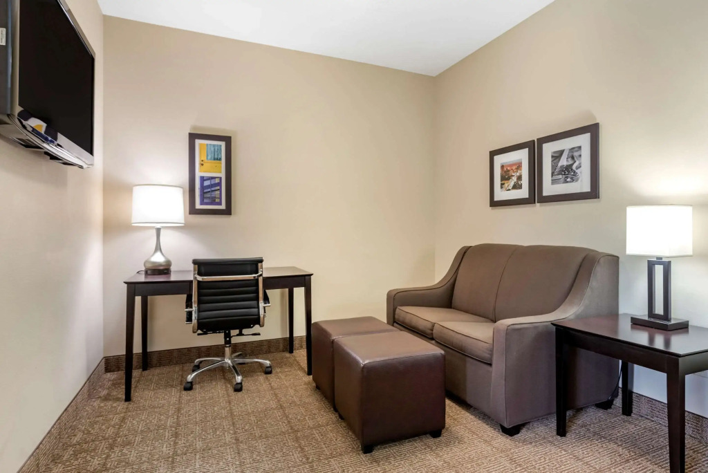 Comfort Inn & Suites Scott-West Lafayette