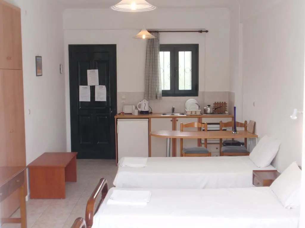 Yianetta Hotel & Suites