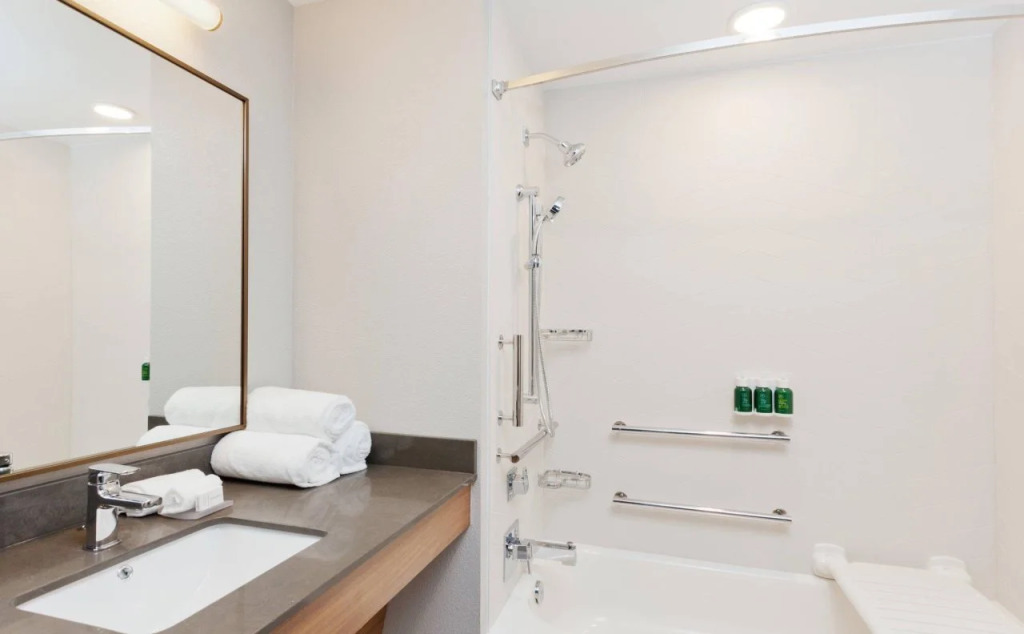 Fairfield Inn & Suites by Marriott Birmingham Colonnade