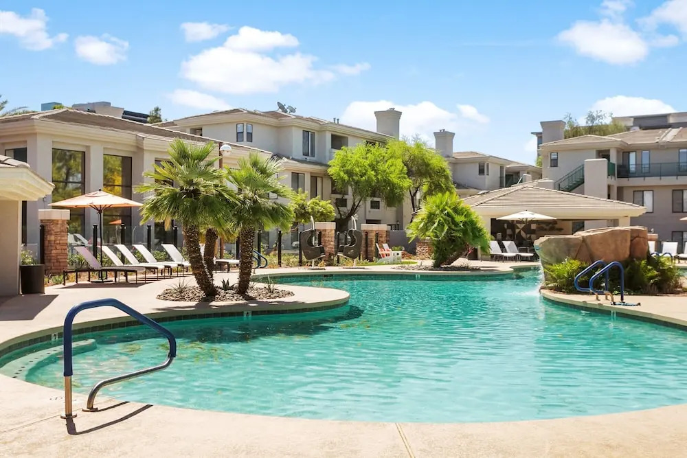 TWO CozySuites at Kierland Commons