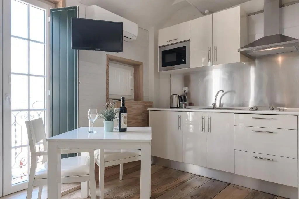 My Bairro Alto Suites