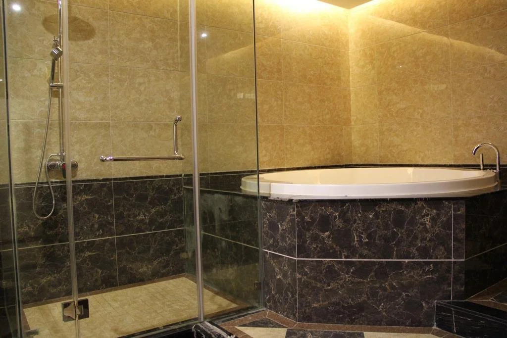 Xiamen Alice Theme Hotel