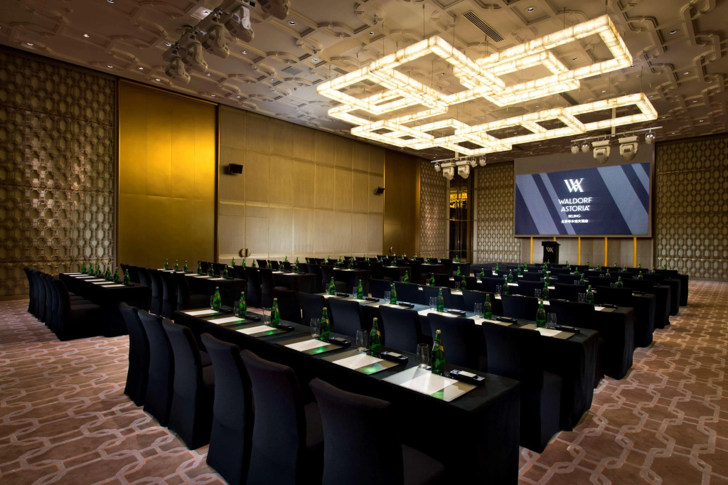Отель Waldorf Astoria Beijing