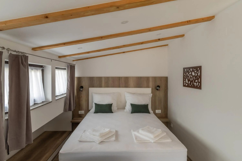 Verdi Rooms